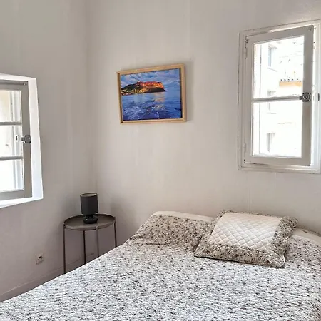 Plein Centre De Apartment Cassis